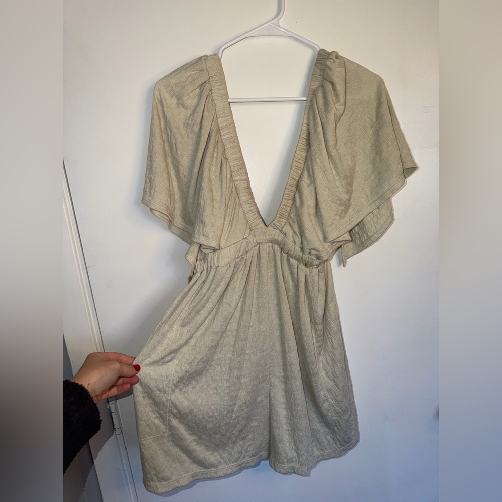 Free People Cream V-Neck Romper Size Small